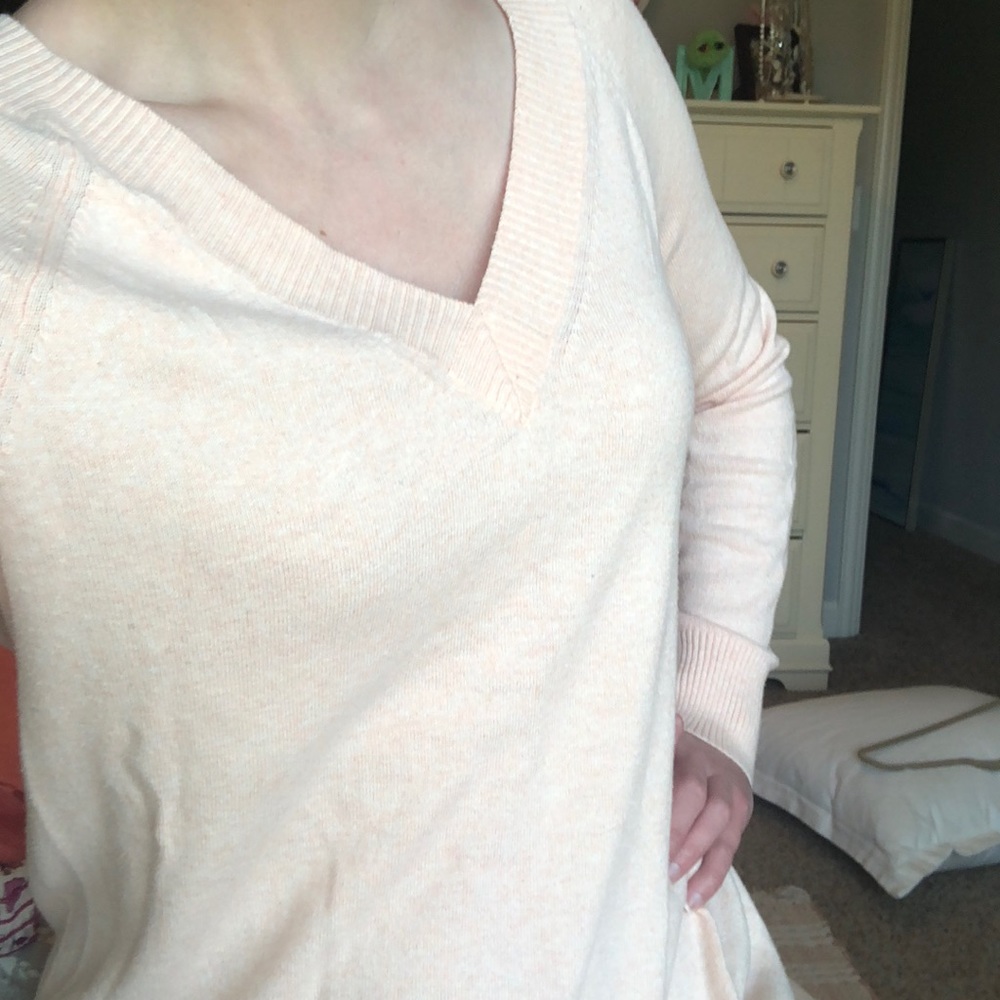 Banana Republic Light Pink Sweater